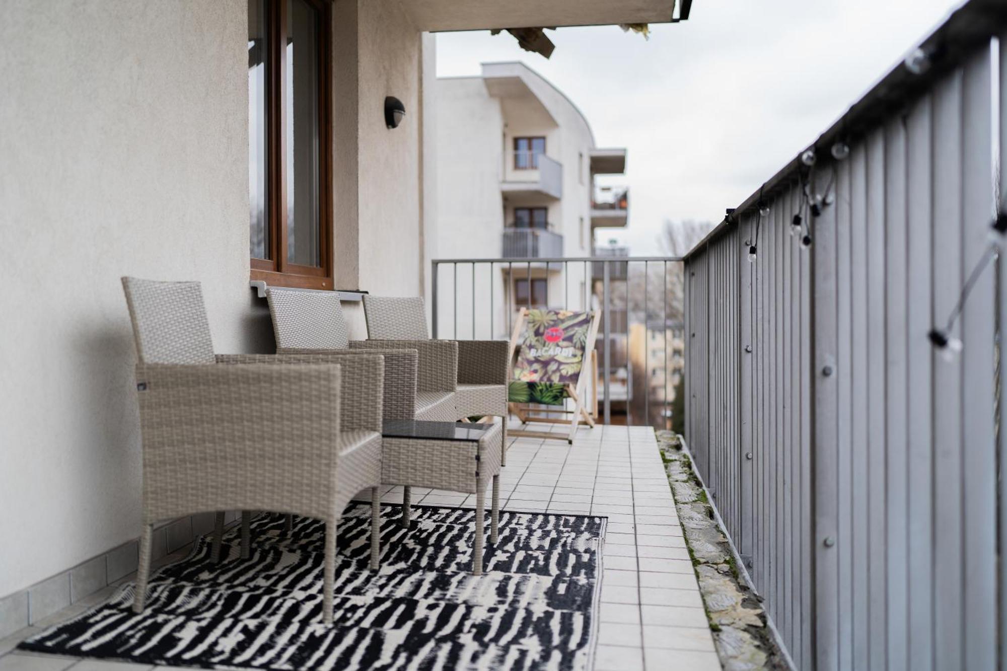Warsaw Concierge Saxon Apartment エクステリア 写真